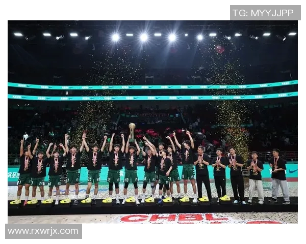 重庆篮球队整体压制分析：优劣势与未来发展方向探讨